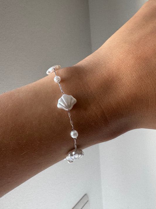 Shell bracelet