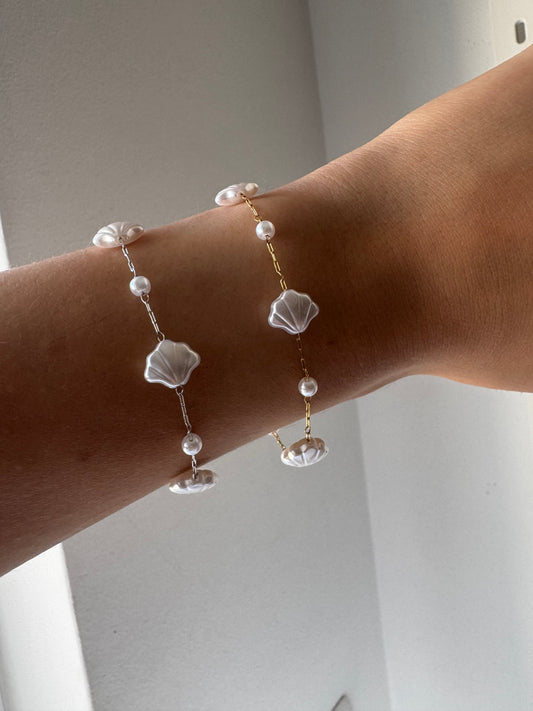 Shell bracelet