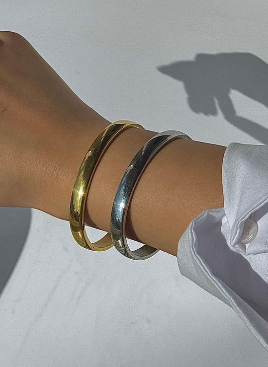 BANGLE BRACELET 